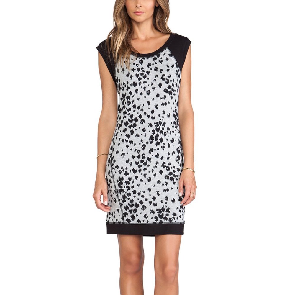 Trina Turk women's P leopard print sleeveless stretch rayon heavy shirt dress